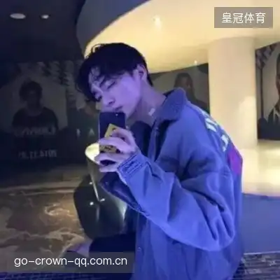 骆铖柳